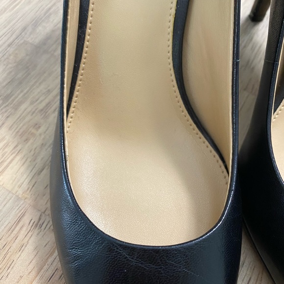 🌟Brand new MICHAEL KORS 🖤 low sweep pump - Picture 4 of 8